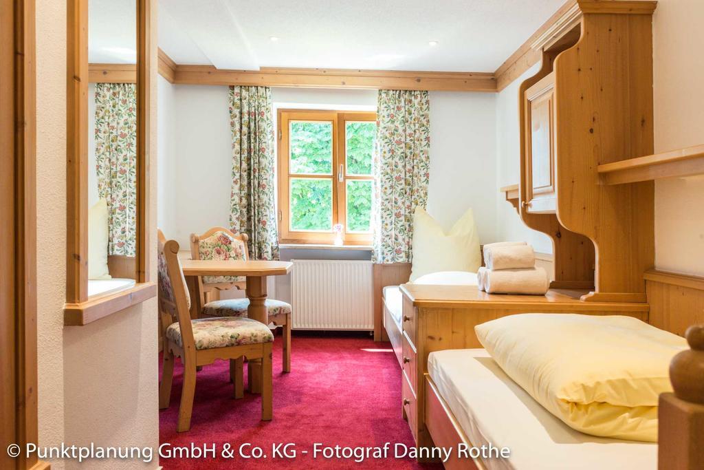 Hotel Alter Wirt Hechendorf am Pilsensee Exterior foto